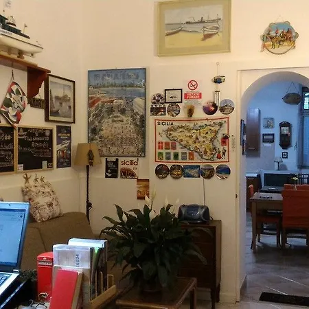 La Barcaccia Marina Di Catania *